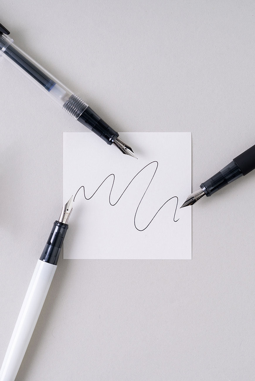 Pilot Lightive 鋼筆 F