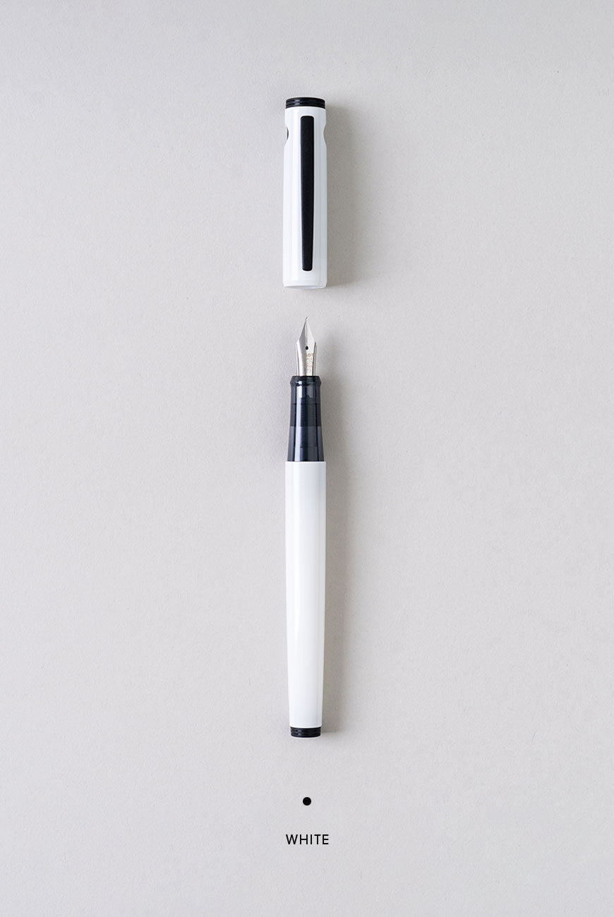 Pilot Lightive 鋼筆 F
