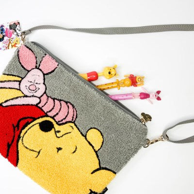 Disney 角色毛絨斜揹袋