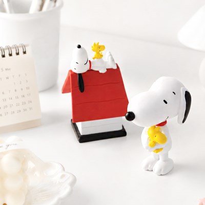 Snoopy 擺設公仔