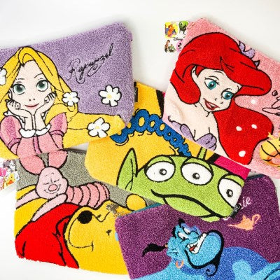 Disney 角色毛絨斜揹袋