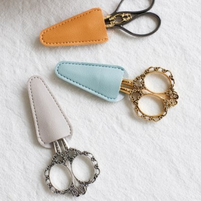 刺繡剪刀連皮革套