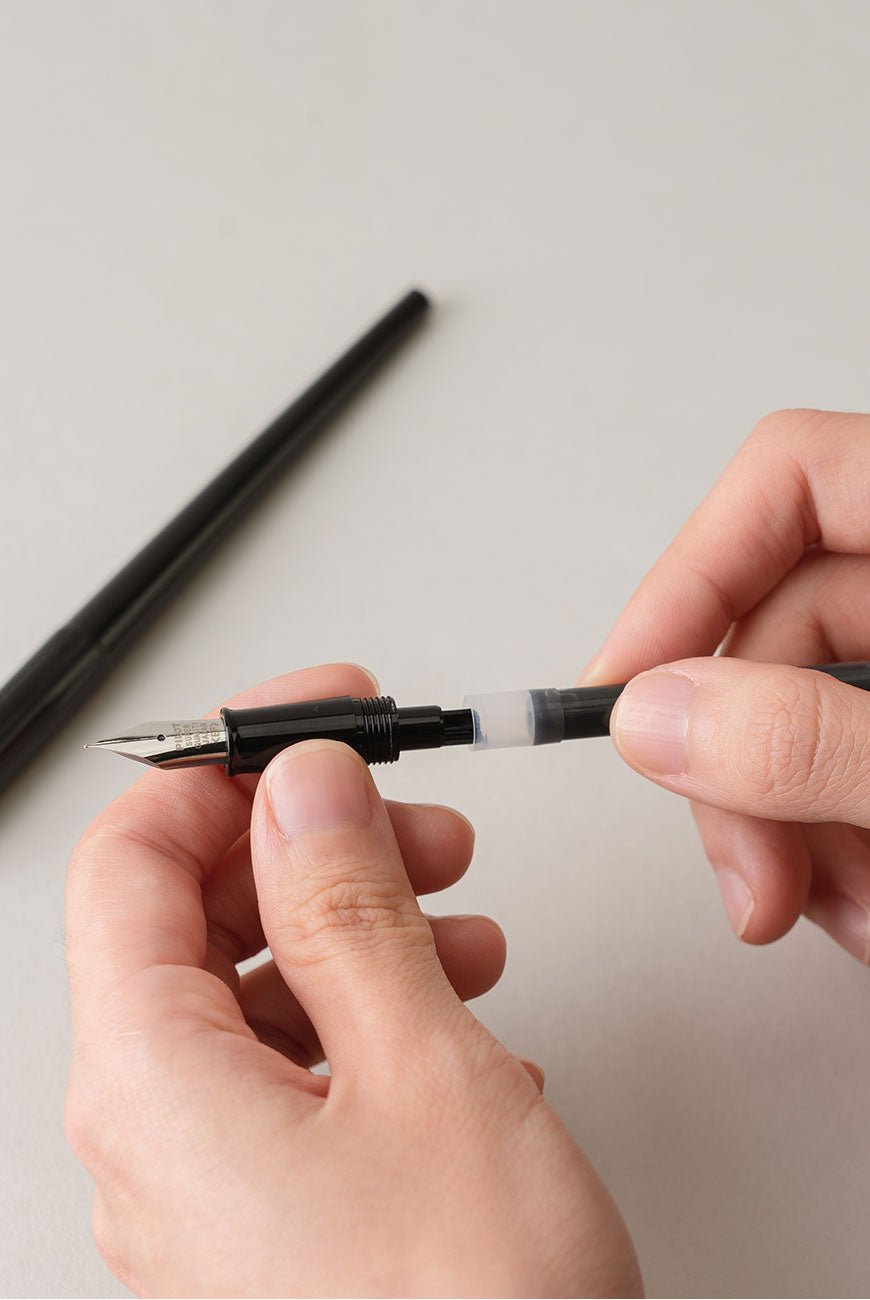 Pilot Desk 鋼筆 Black EF